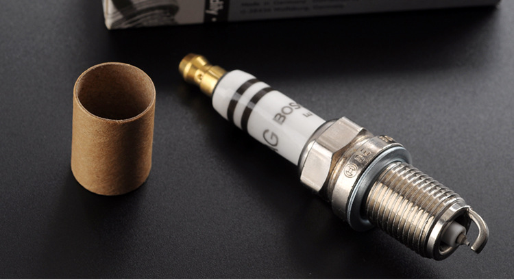 厂家直销大众迈腾速腾新帕萨特明锐昊锐途观火花塞06h905611