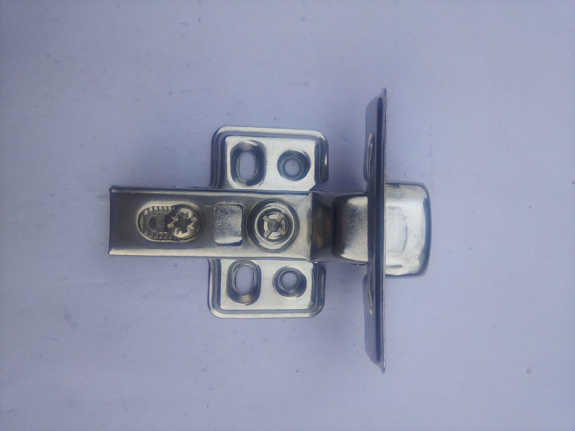 5mm不锈钢缓冲铰链 中弯 - 揭阳市东山区磐东饰唯佳五金厂