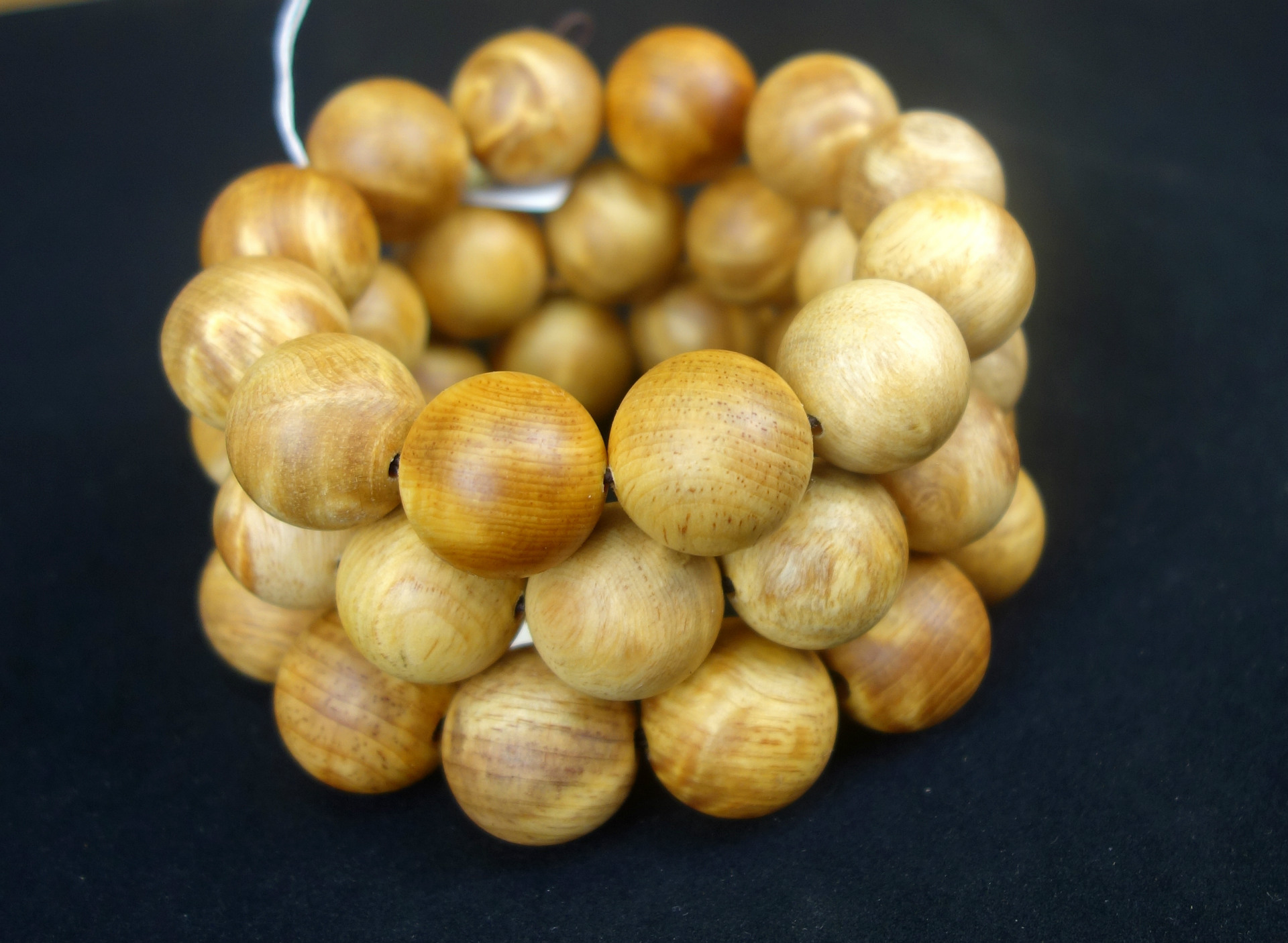 厂家直销 琥珀木红松北沉香文玩手串佛珠2.0 礼品 原木本色