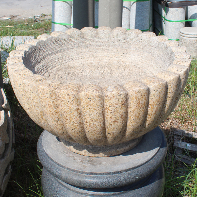 厂家直销 黄锈石石材花盆石雕 美观耐用景观石花钵