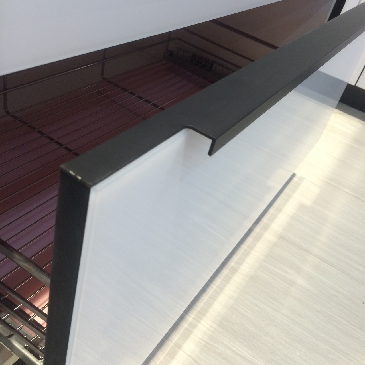 晶钢板厂家白色橱柜门板整体厨房橱柜定做橱柜定制