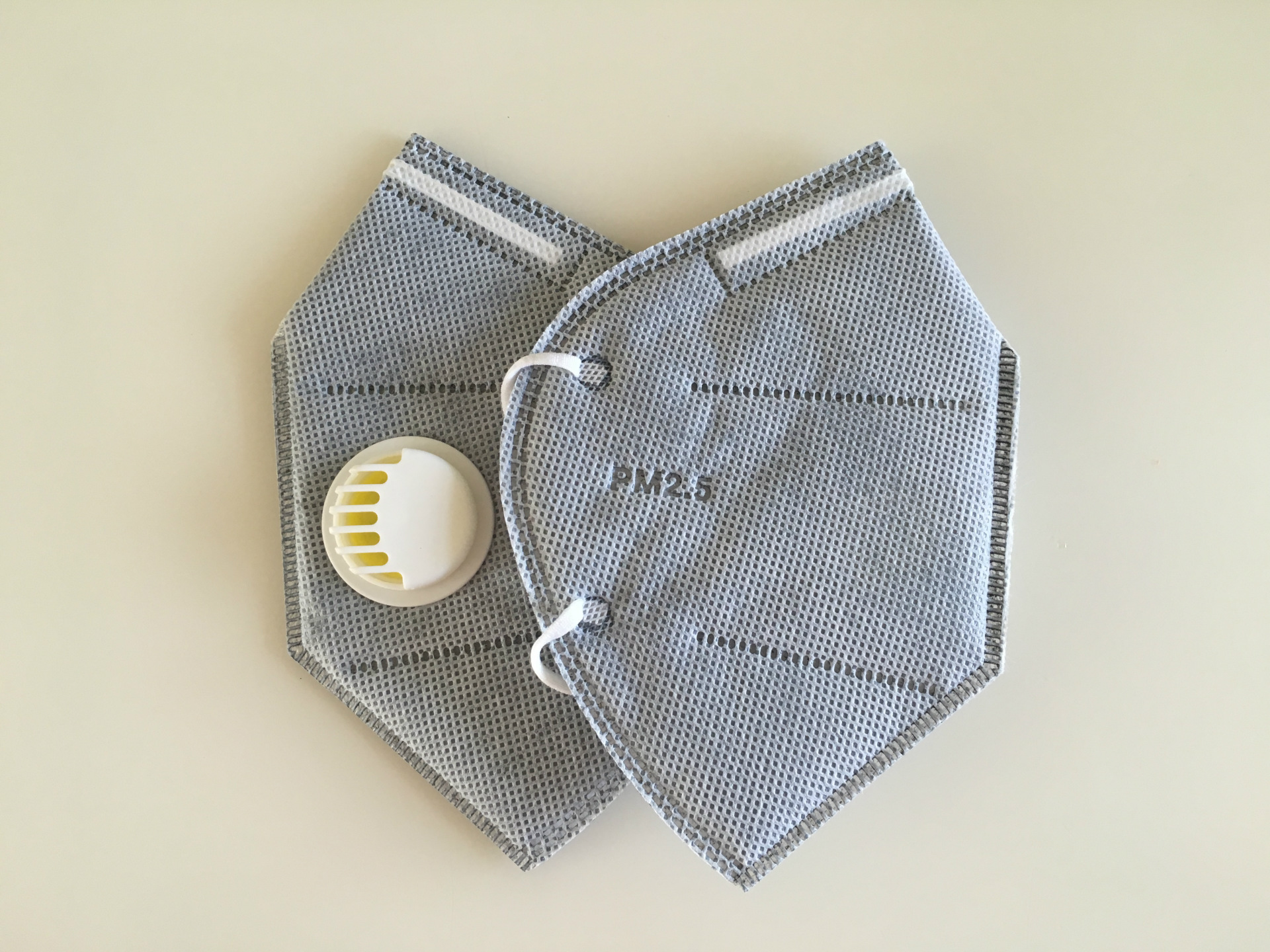 活性炭口罩 呼吸阀口罩 n95活性炭呼吸阀口罩 pm2.5呼吸阀口罩