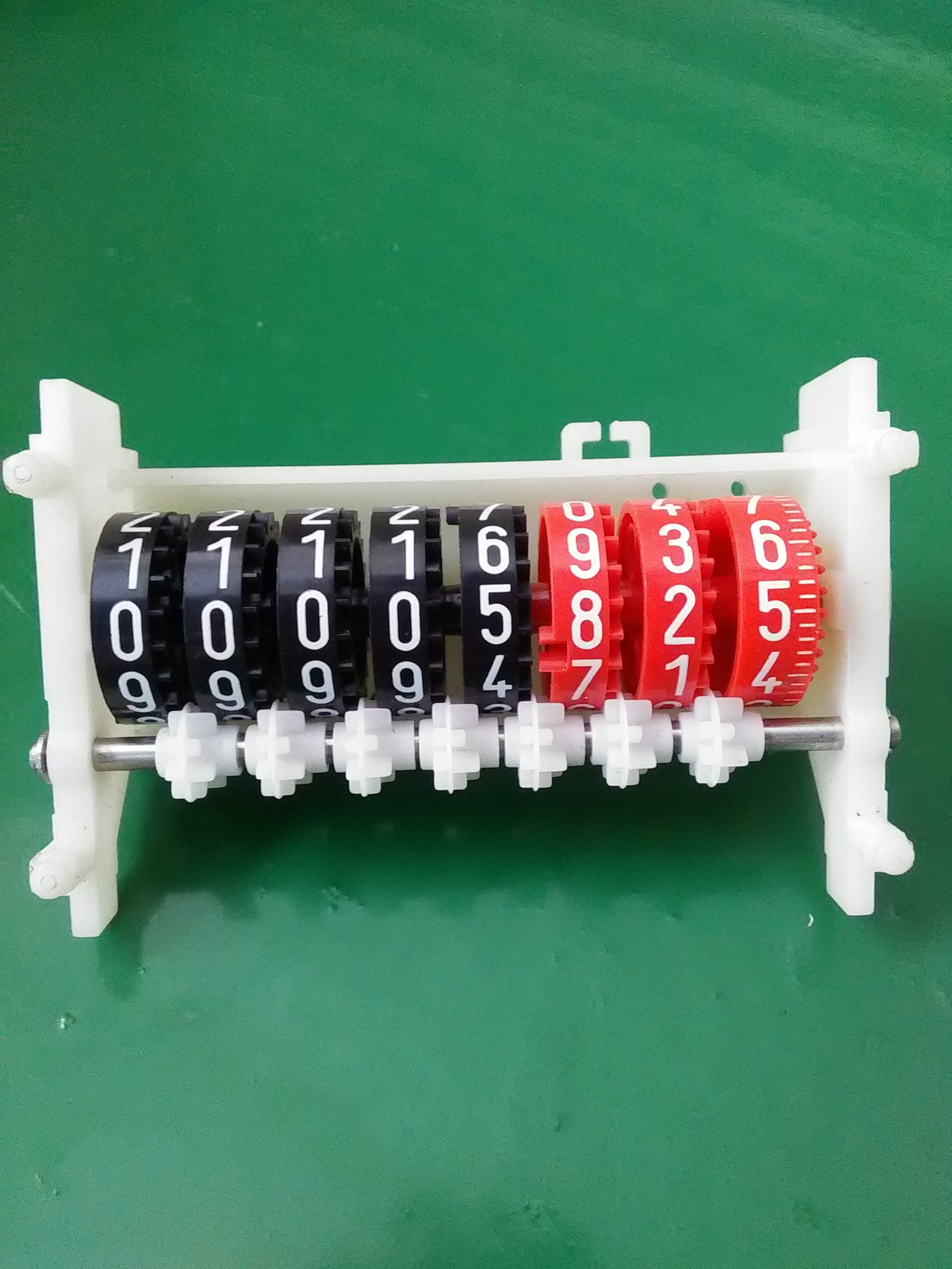 仪表配件计数器数字齿轮进位轮传送轮支架煤气表水表电表壳