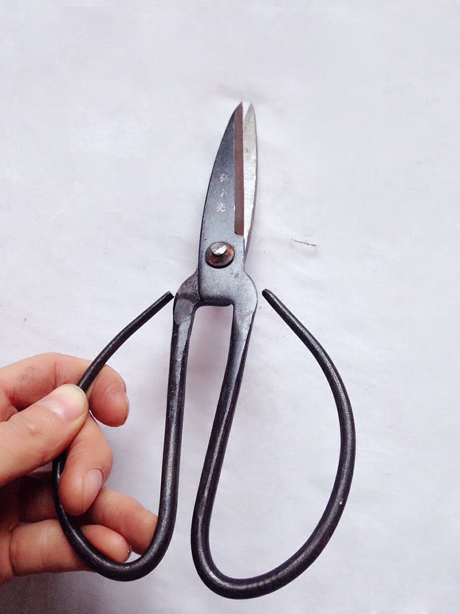 家用剪刀 张友好正品4号铁剪刀复合钢老式剪子发黑法兰小剪刀剪子