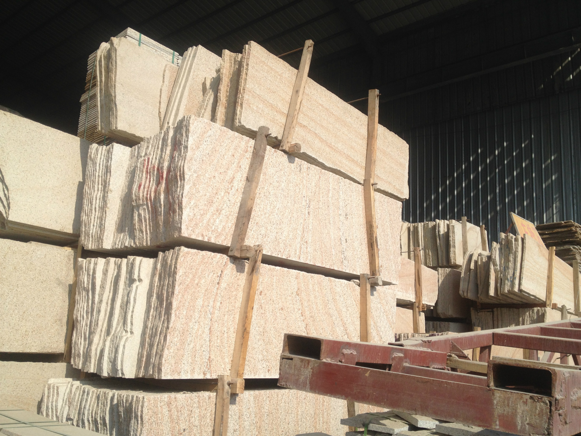 福建锈石 自有矿山 石质良好 色彩均匀 锈色十足 大量现货黄锈石