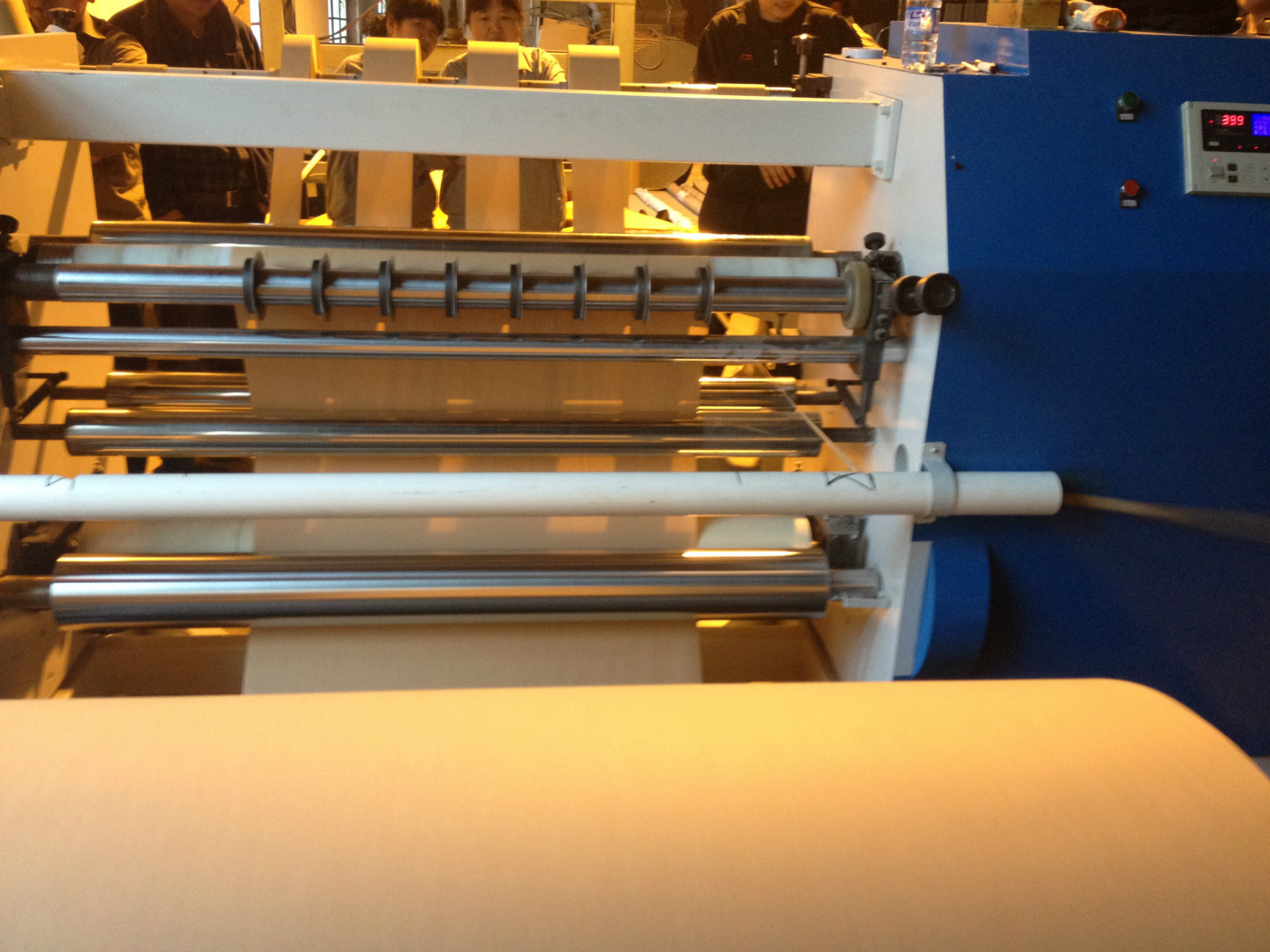 厂家热销 纸张分切机 牛皮纸分条机 一年质保 终生维护