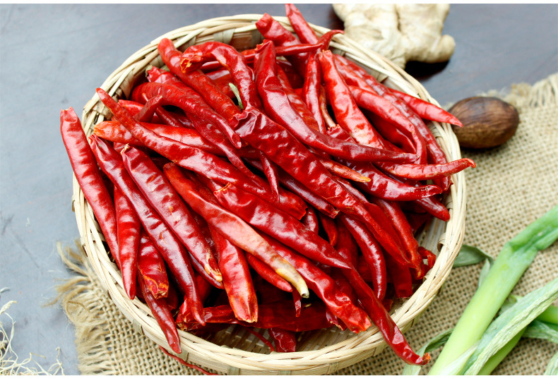 2016年干辣椒批发10元一瓢模式跑江湖地摊干辣椒现货热卖送广告