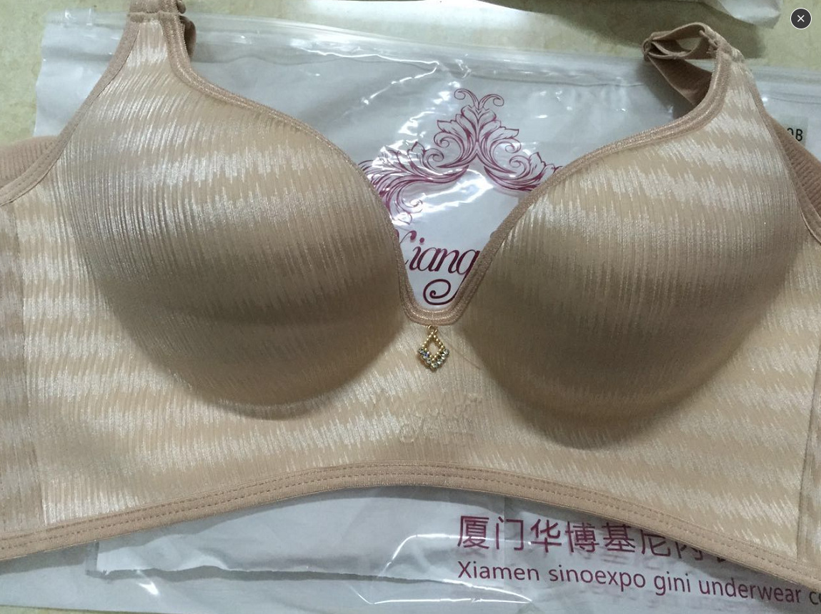 正品厦门华博基尼向大大内衣无钢圈收副乳文胸调整型套装雪花款