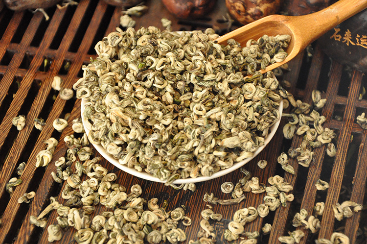 2016春季上新茶叶生态雪龙高档春茶散装