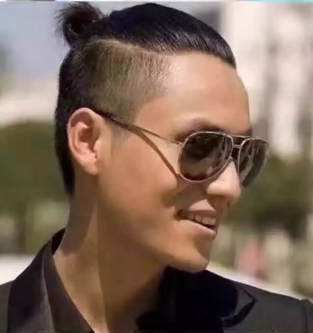 幽默一下(男人扎辫子我只服邓超!