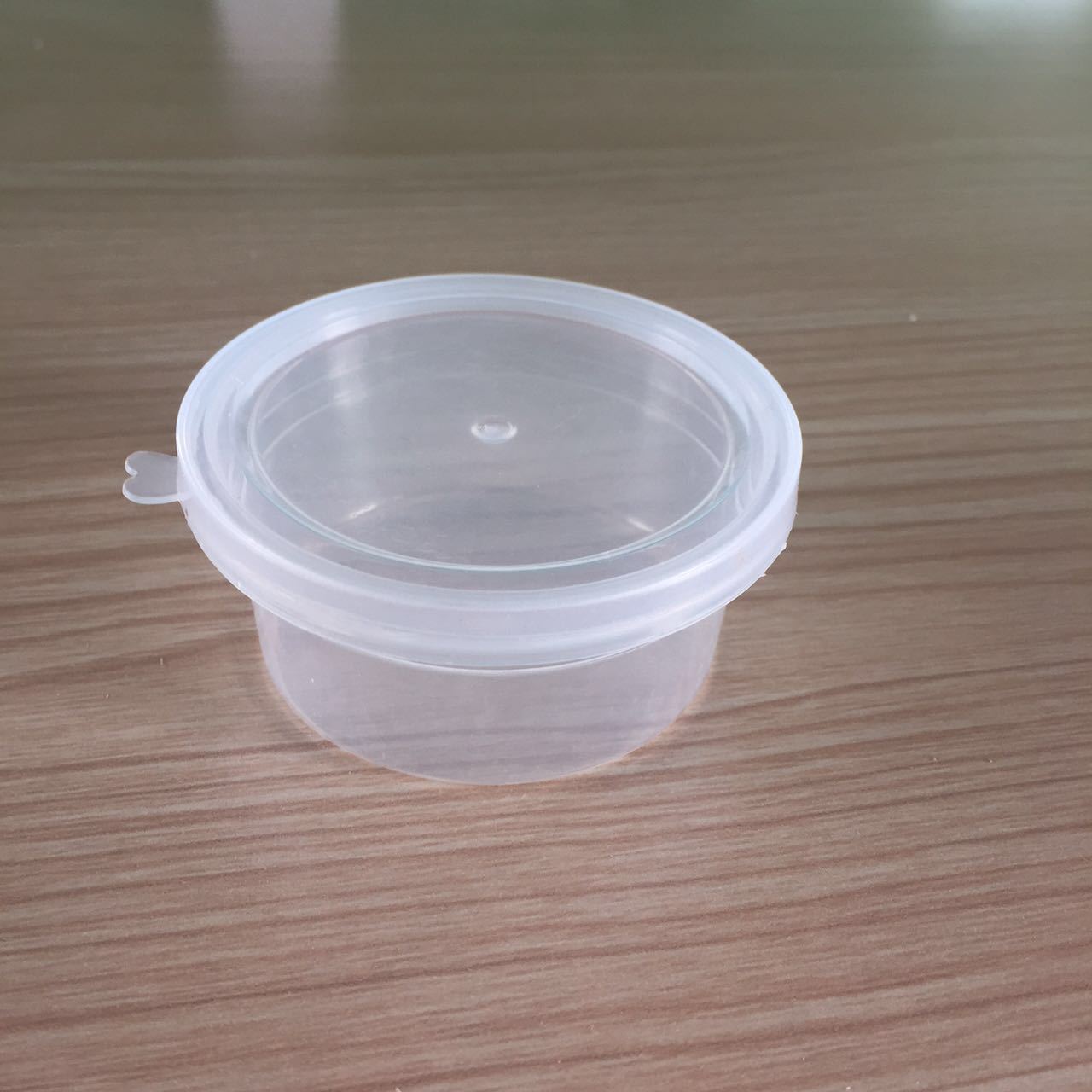 环保塑料小圆盒超轻粘土橡皮泥雪花泥彩泥专用工具密封包装盒批发