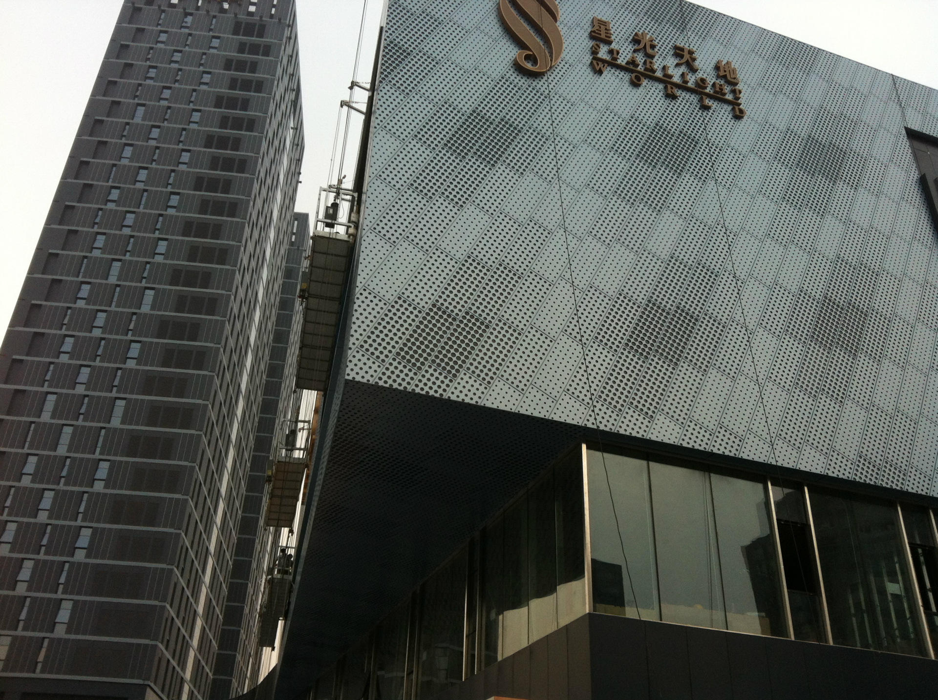 厂家供应雕花铝单板 冲孔铝单板 幕墙铝单板 镂空铝单板 铝单板