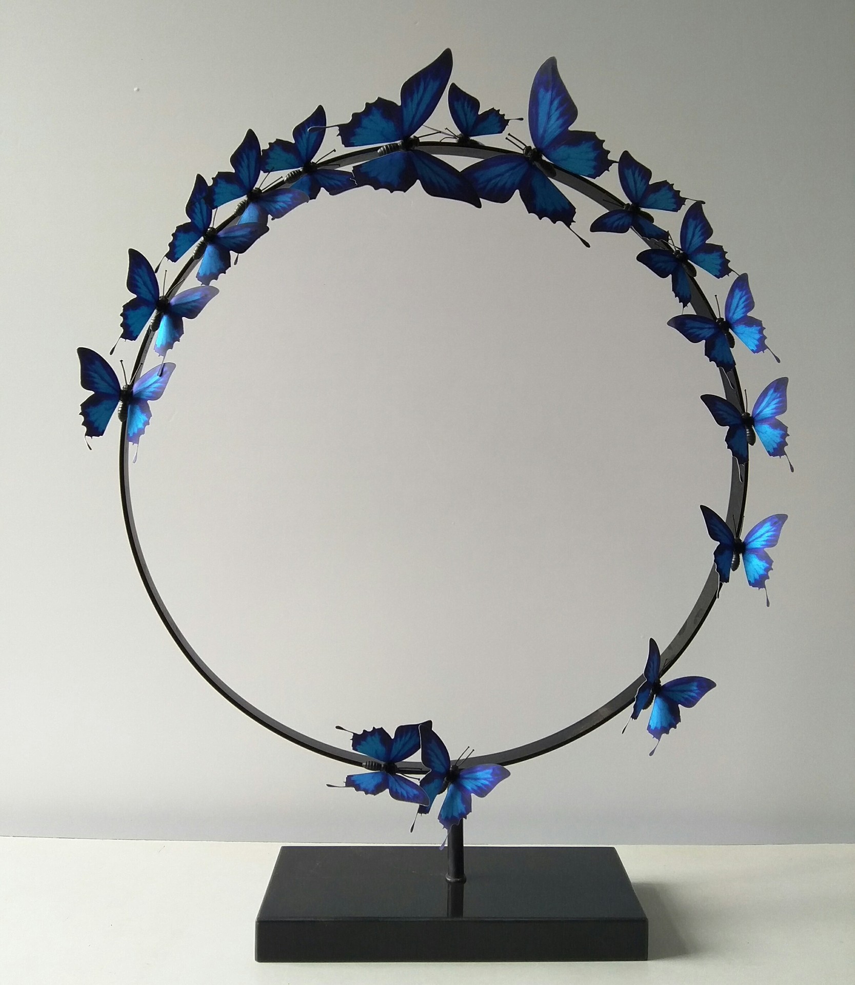 批发创意工艺品烤漆大号蝶舞飞扬新中式铁艺玄关客厅家居摆件