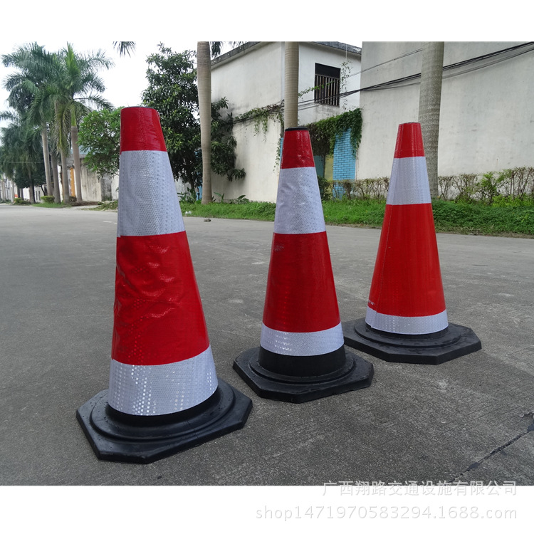 700橡胶圆锥广西贵州云南百色桂林交通防撞设施警示雪糕筒圆路锥