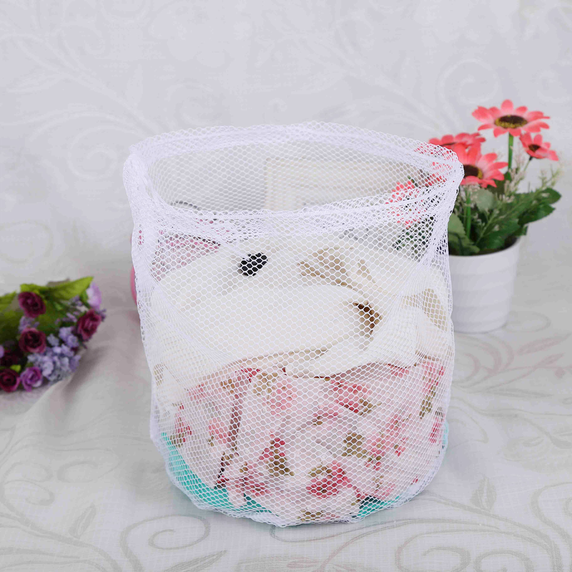 批发居家洗衣专用网眼束口袋 涤纶拉绳洗衣袋衣物收纳袋一件代发