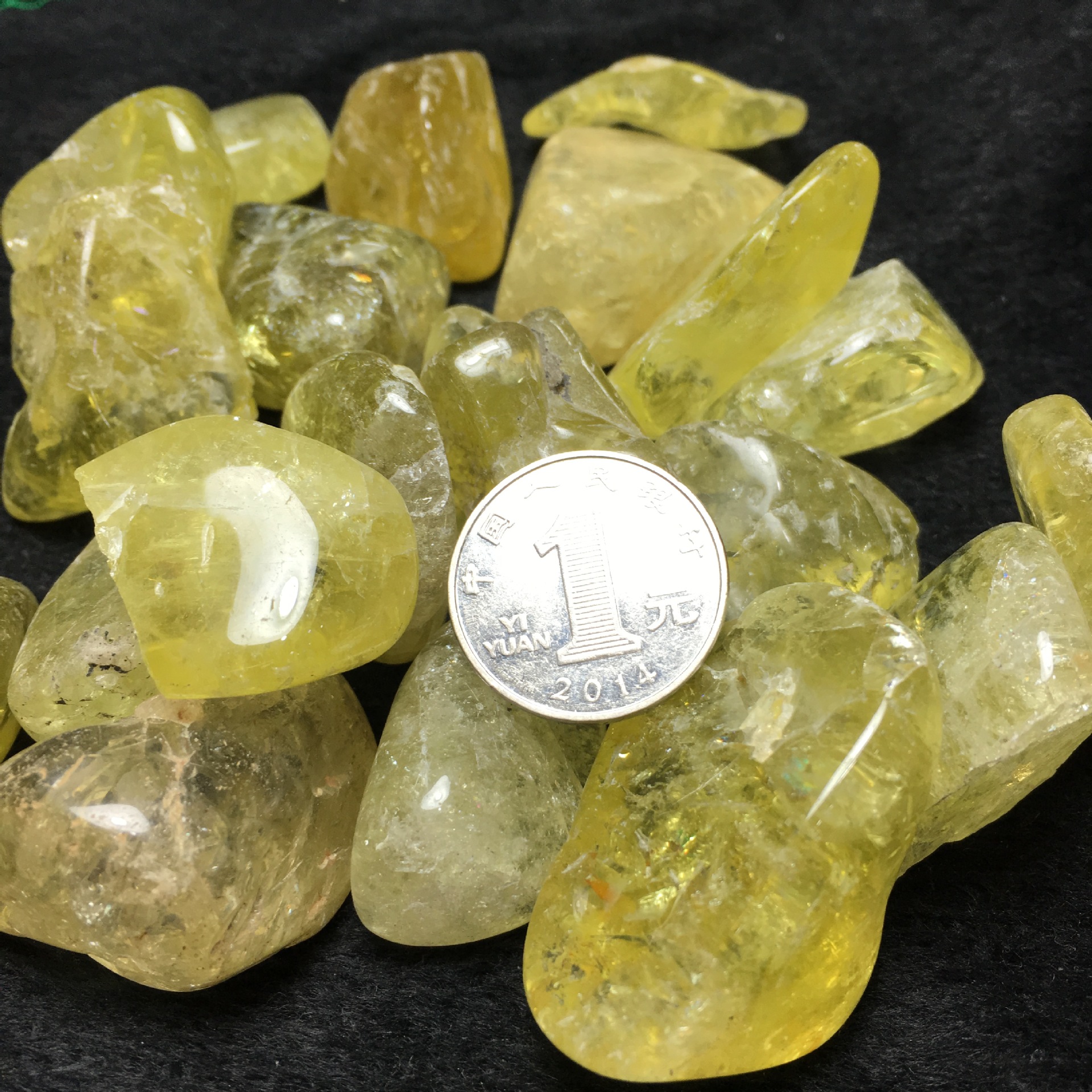 天然黄水晶原石批发装修