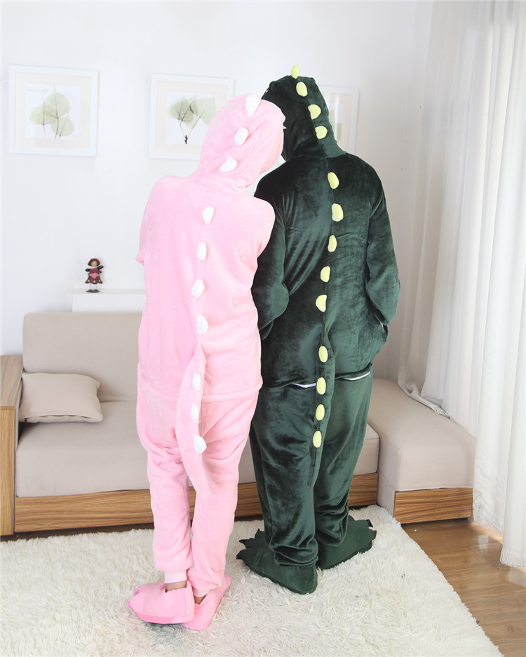 厂家直销春秋季卡通连体动物睡衣恐龙大象长颈鹿法兰绒男女家居服