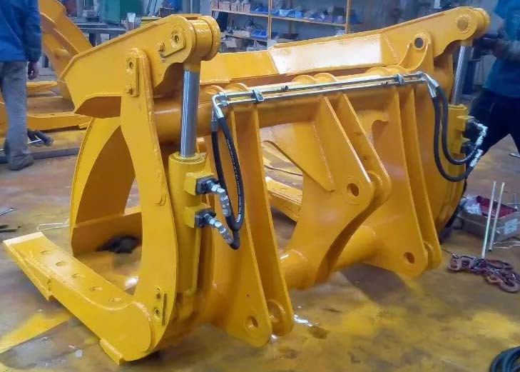 龙工50铲车改装夹草叉夹木叉抱夹抓取木材搬运及装木头夹具