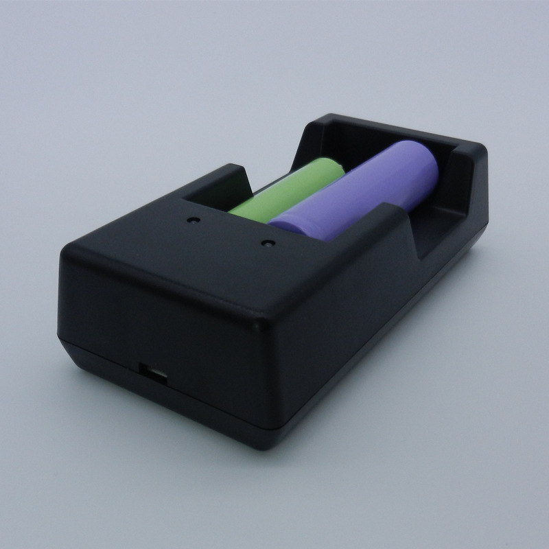 tomo特马智能18650充电器 智能3.7v锂电池充电器 激光手电充电器