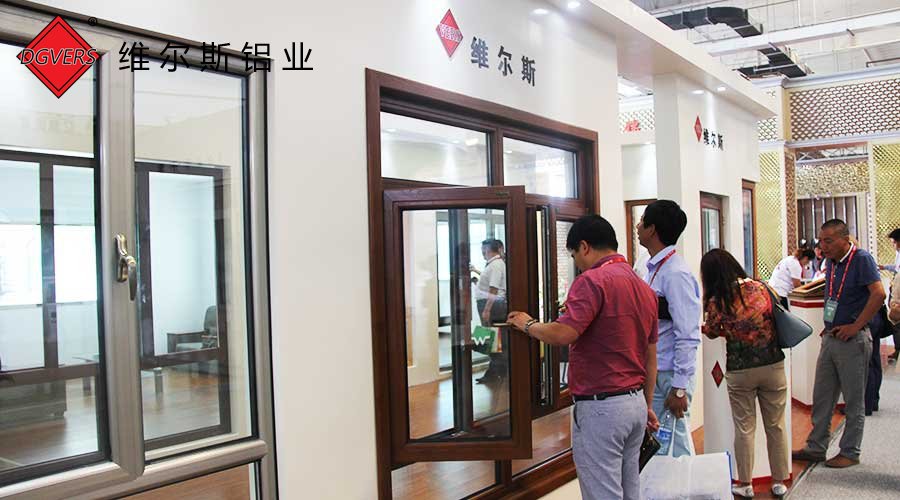 我是一个做门窗的.