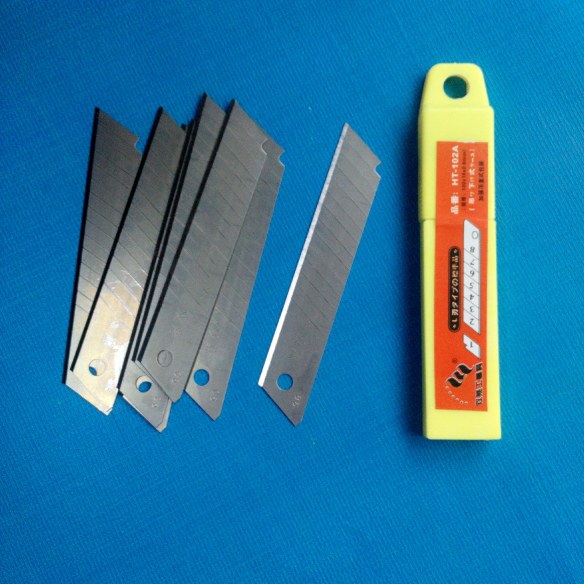 小刀超锋利美工刀 工具刀 裁纸刀 壁纸刀 刀片厂价直销