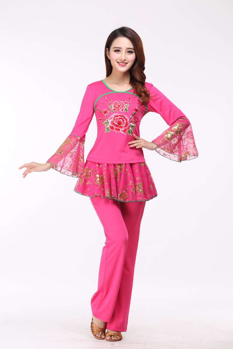 云裳秋冬季广场舞蹈服装修身套装新款长袖上衣裙裤跳舞服装演出服