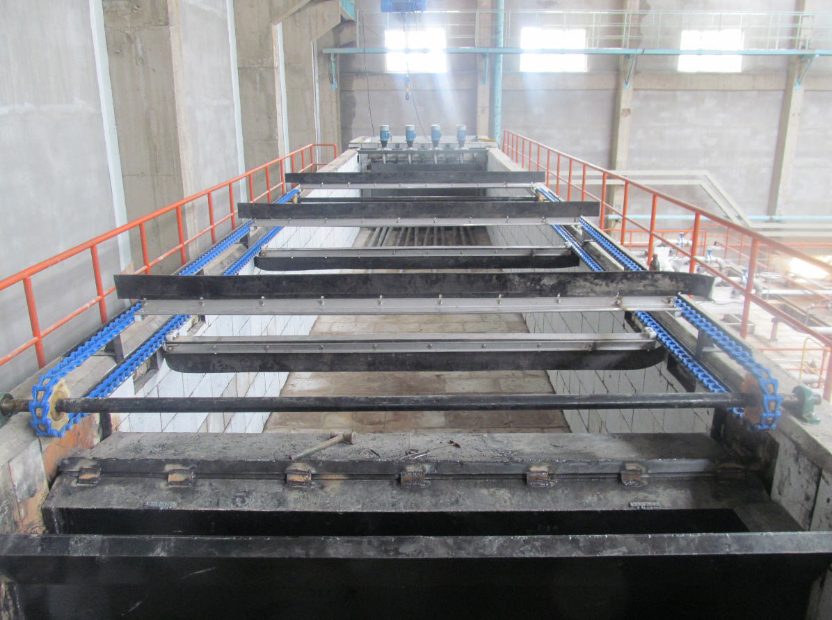 气浮池使用曝气机与刮渣机,厂家订制,配套使用更优惠