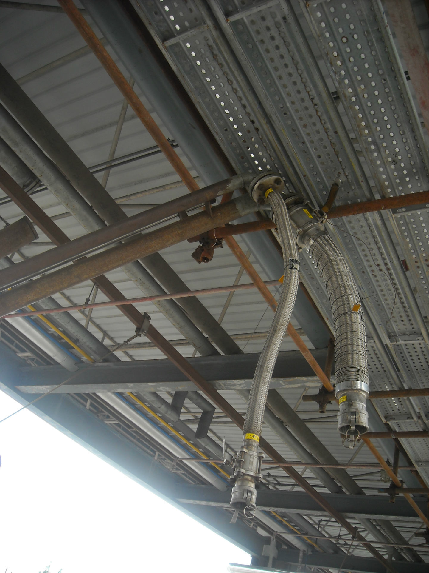 鹤管,密闭鹤管,汽车鹤管,汽车罐车密闭装车鹤管