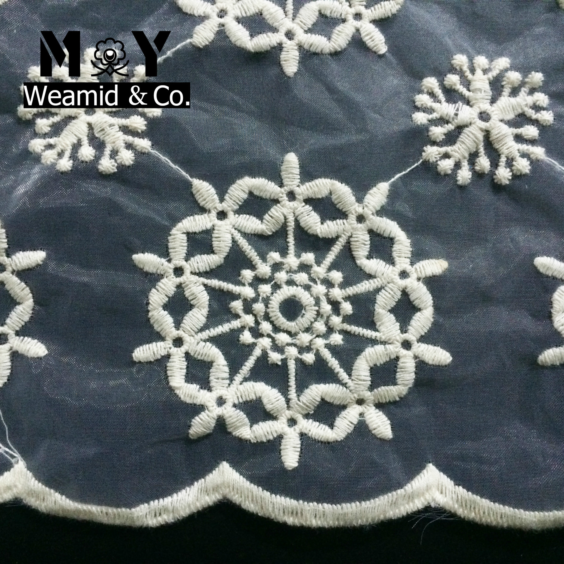 厂家直销 维美佳棉线欧根纱雪花网布刺绣满幅水溶花边绣花面料