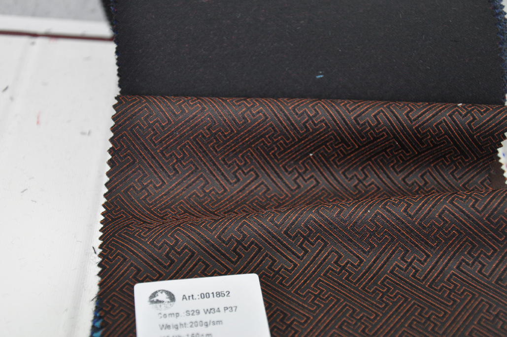 迈克王华服面料高端定制面料棕色混纺万字曲水纹