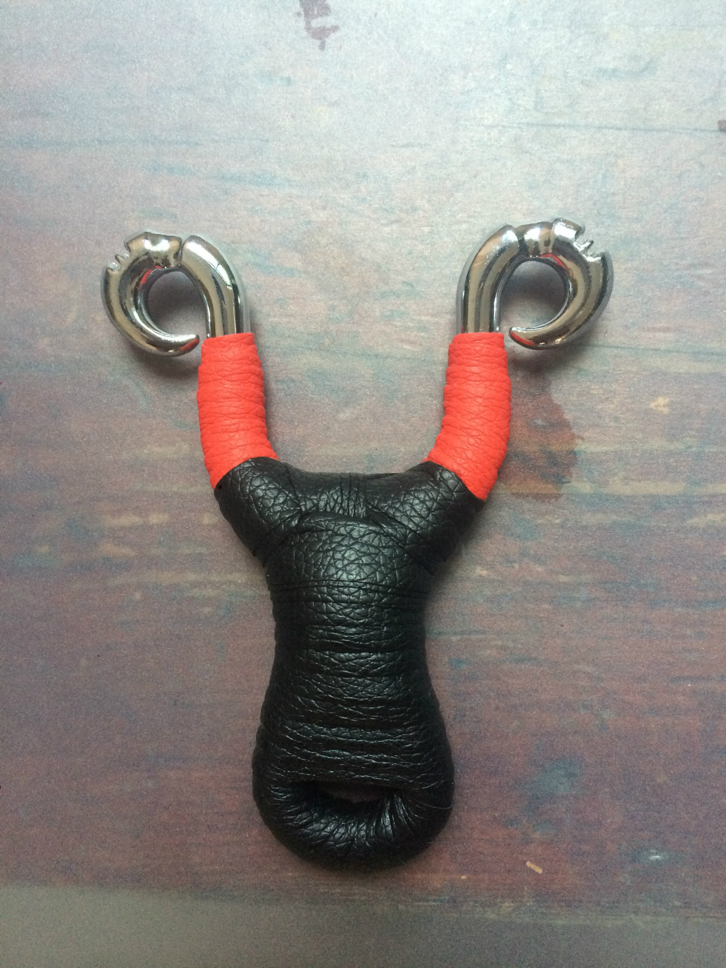 一件代发藏羚羊弹弓不锈钢弹弓羊头弹弓不锈钢线切割冷弯厂家批发