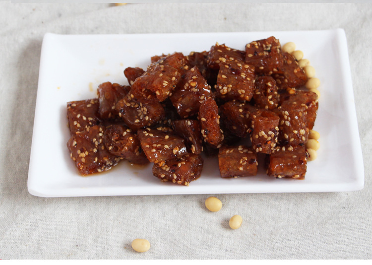 散装麻辣零食豆制品素鸡肠儿时辣条2500g包邮