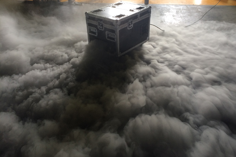 新品3000w水雾机干冰机地烟机薄雾机特效烟雾机婚庆演出舞台灯光