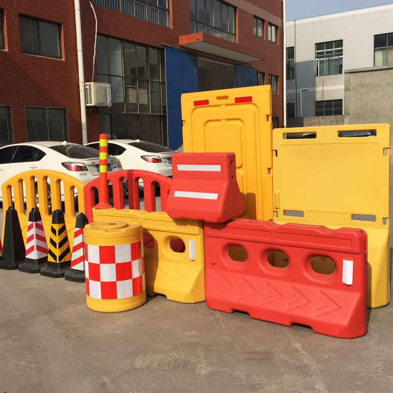 全新料防撞桶 厂家直销防撞桶 安全防护用水马等道路交通设施