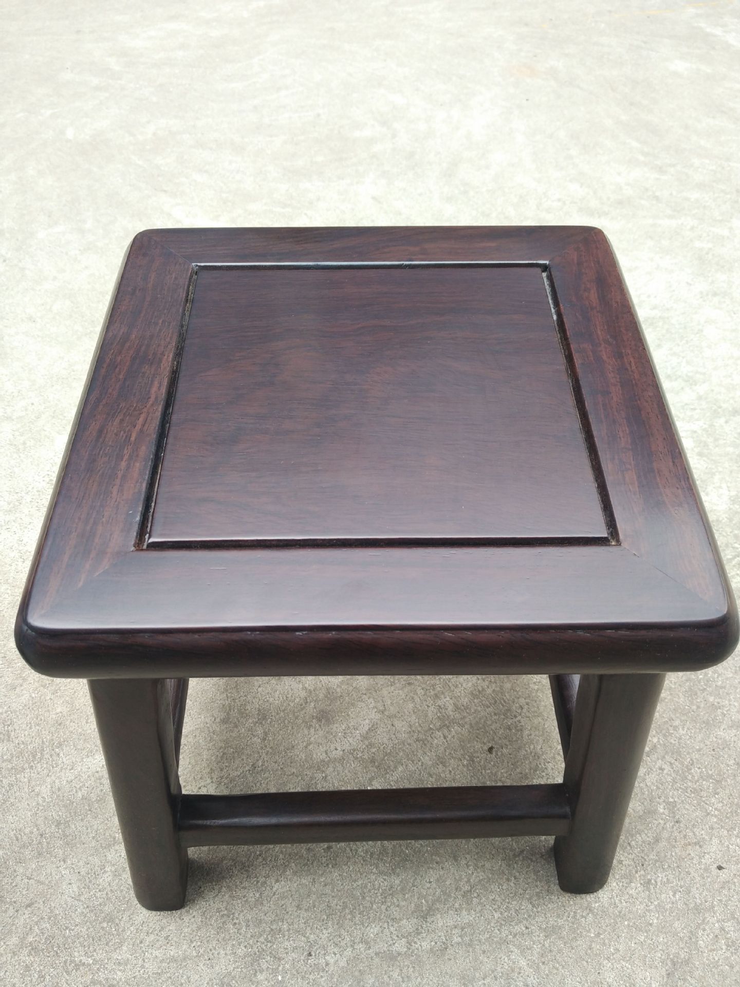 一件代发红木古典家具批发黑檀木小凳子实木板凳皮灰方