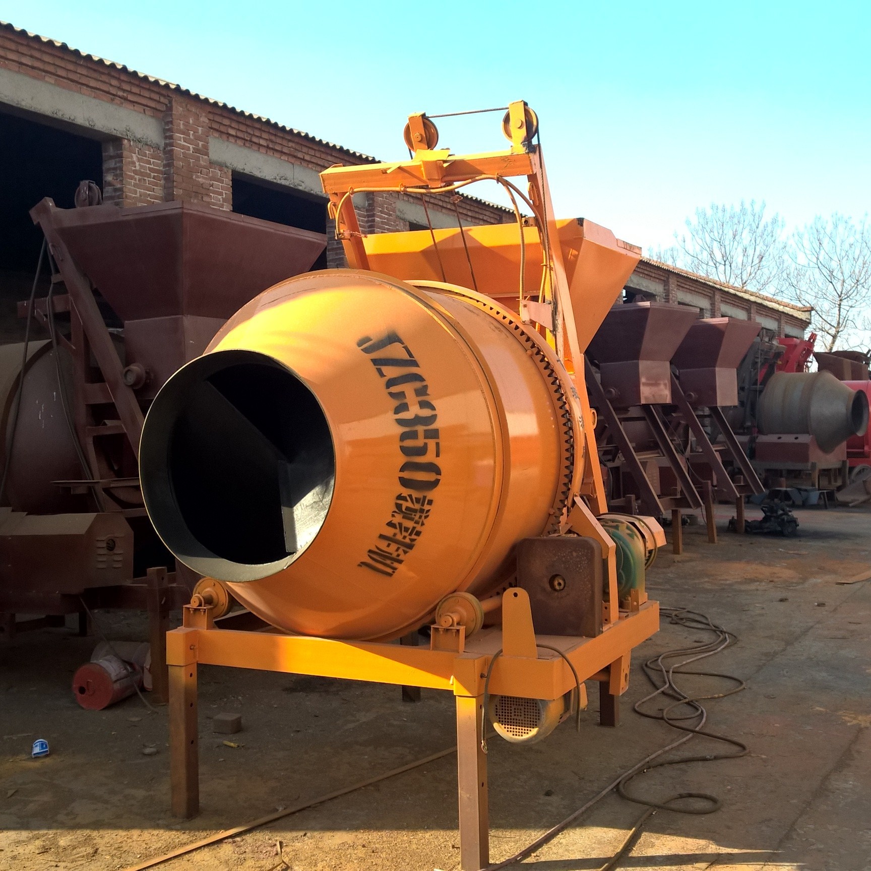 供卧式搅拌机 jzc350型混凝土搅拌机 自落式混凝土搅拌机械