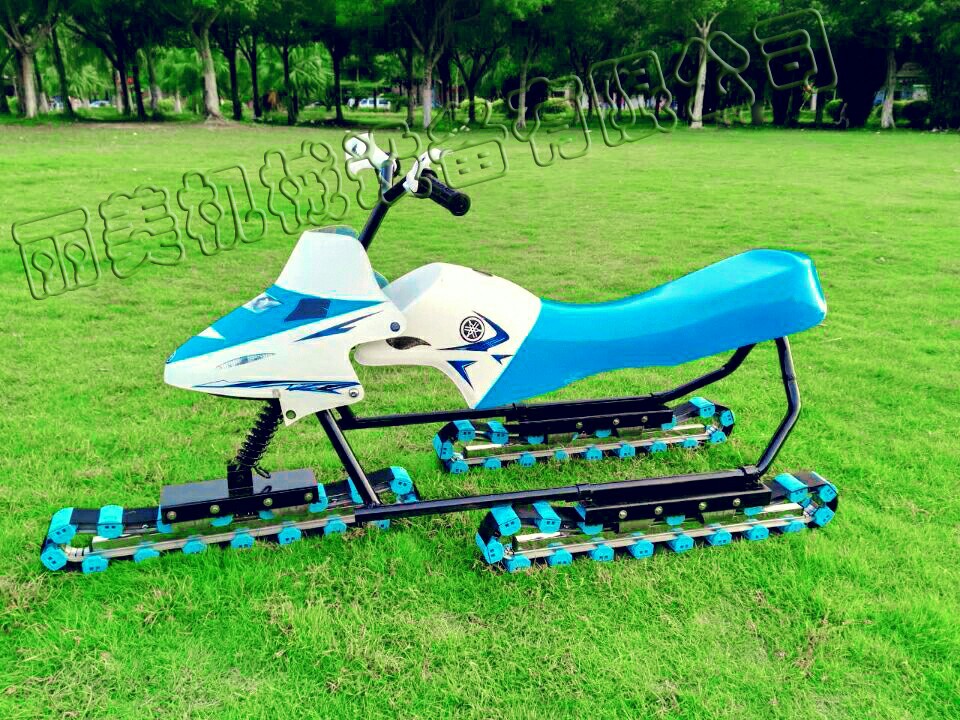 厂家定制 新款履带式滑草车 带方向滑草车 滑雪场 滑草场专用