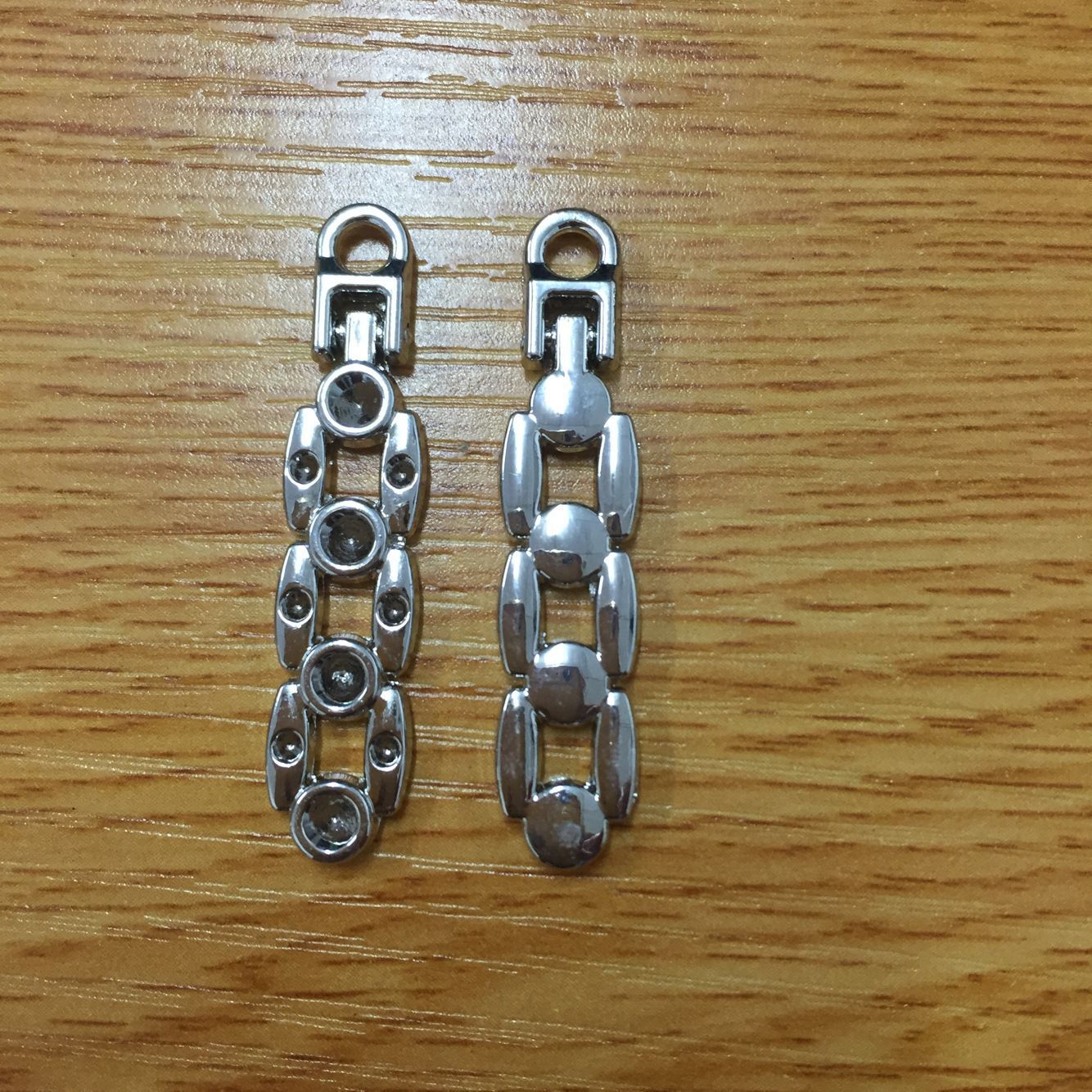 环保高档拉片 - 东莞市森龙五金制品有限公司