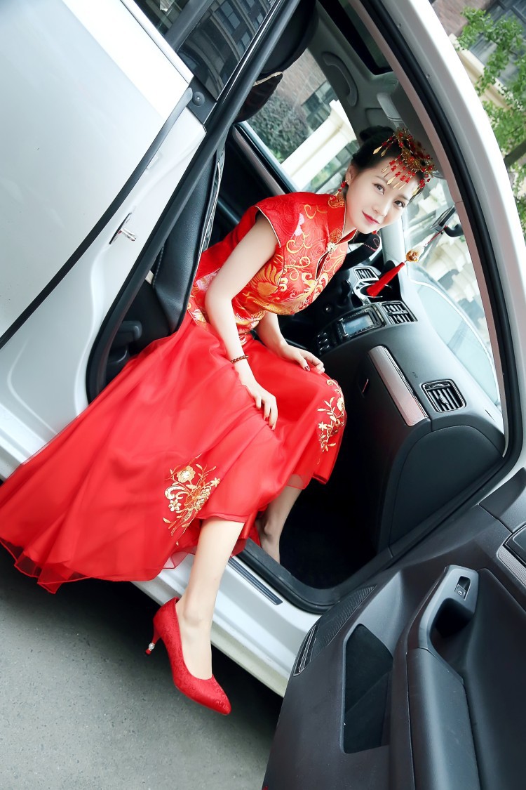 婚鞋女鞋新人鞋红鞋单鞋伴娘鞋优雅尖头细跟