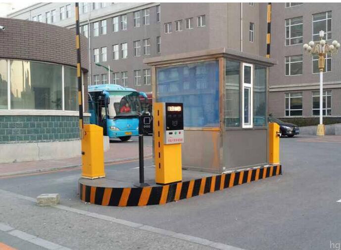 车牌识别系统一体机停车场门禁视频摄像机识别道闸车牌收费系统