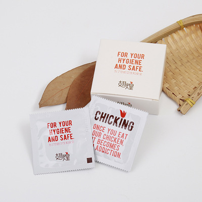 专业定做一次性卫生广告湿巾 安全套式创意恶搞湿纸巾