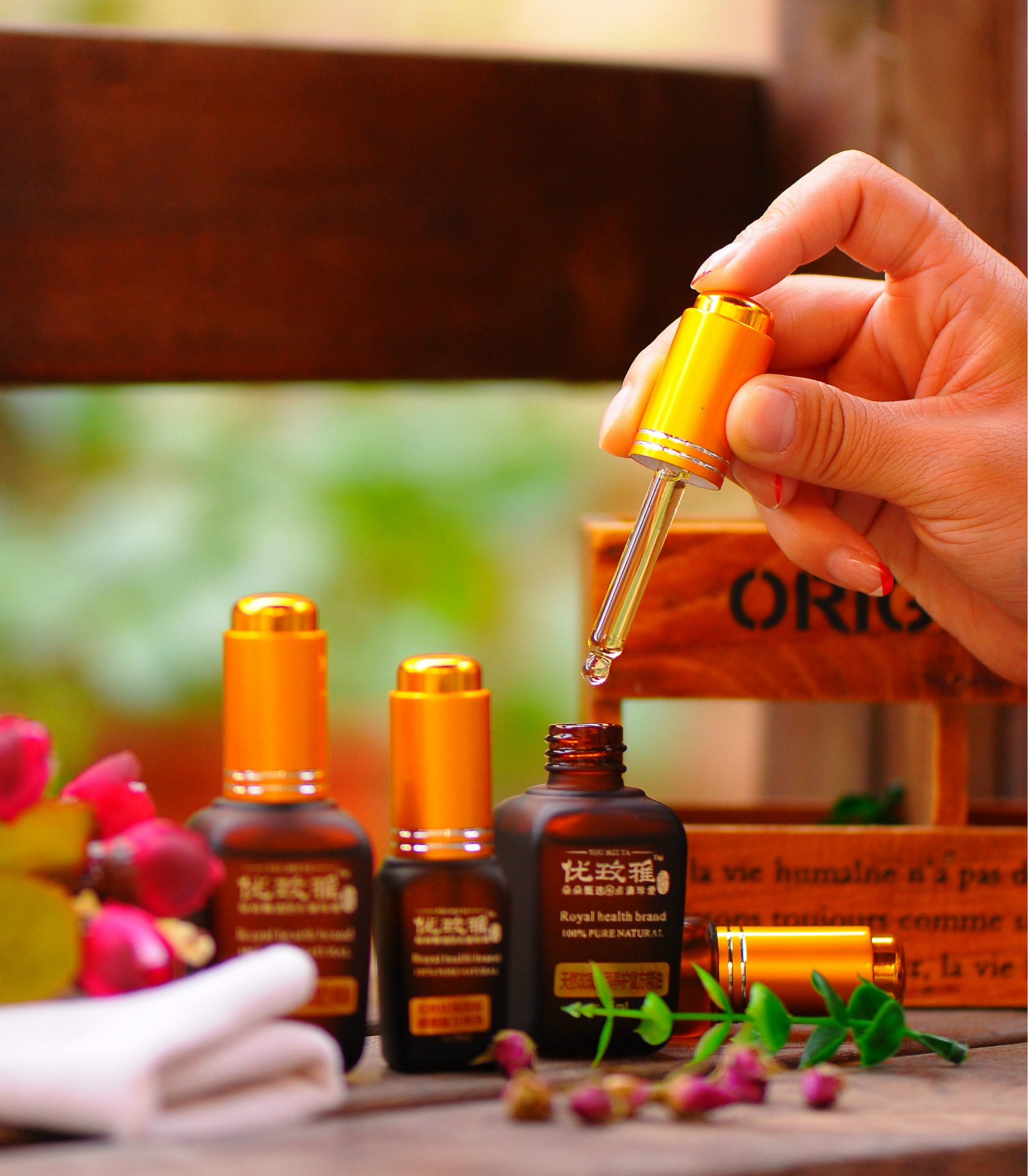 胸部护理复方精油35ml苦水玫瑰精油活化乳腺改善充血厂家批发