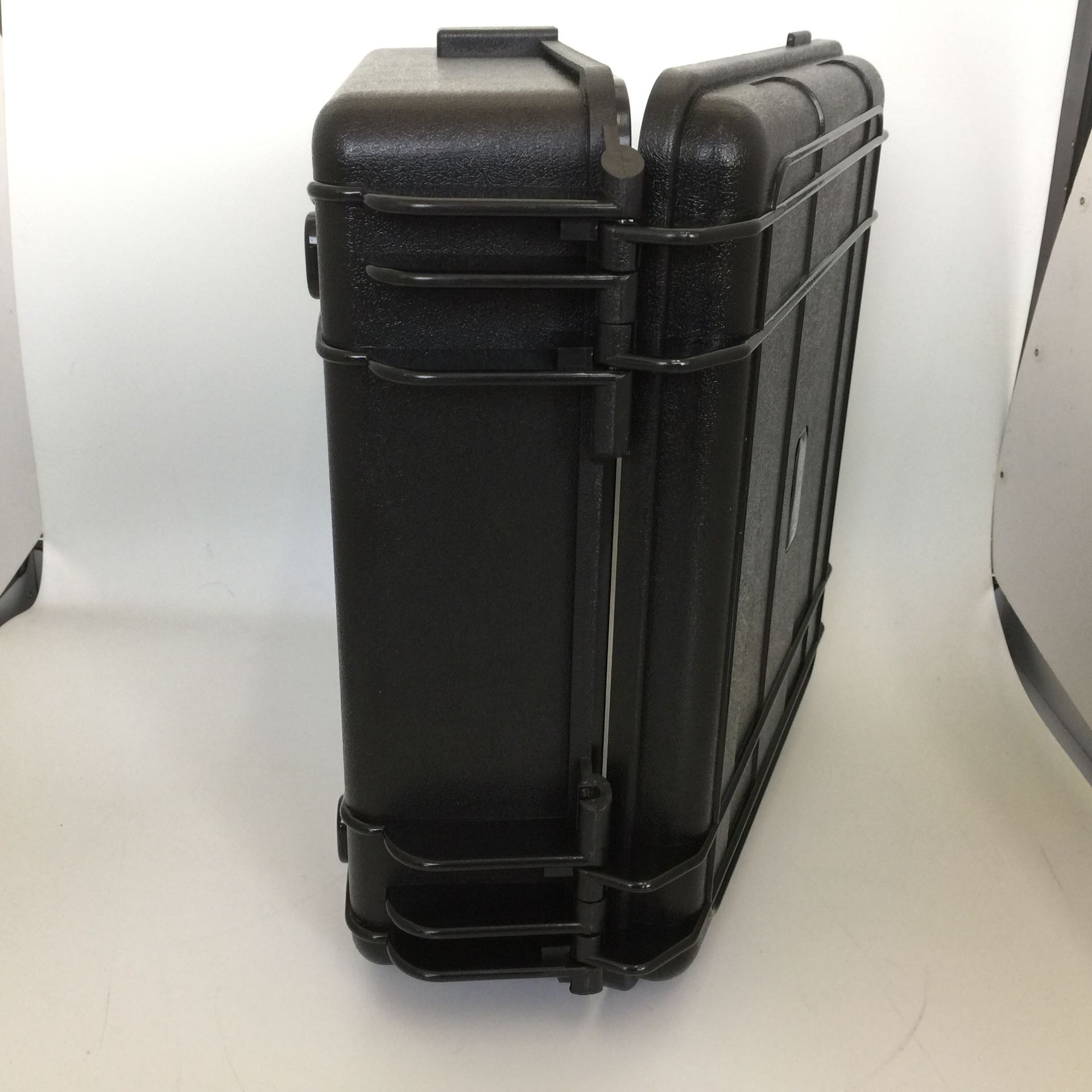 dji mavic pro大疆御无人机手提箱防水箱防水防爆安全箱 配件