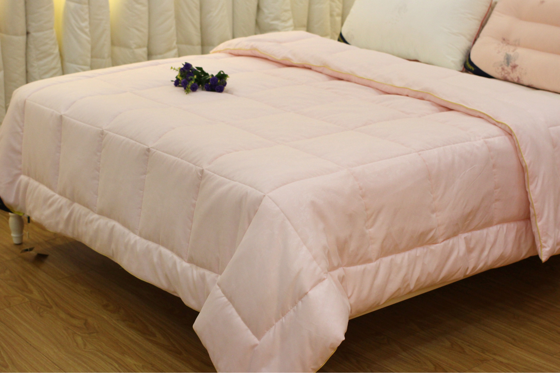 厂家批发 冬季粉色印花羽丝绒被子被芯 酒店家用天鹅绒包骨被芯