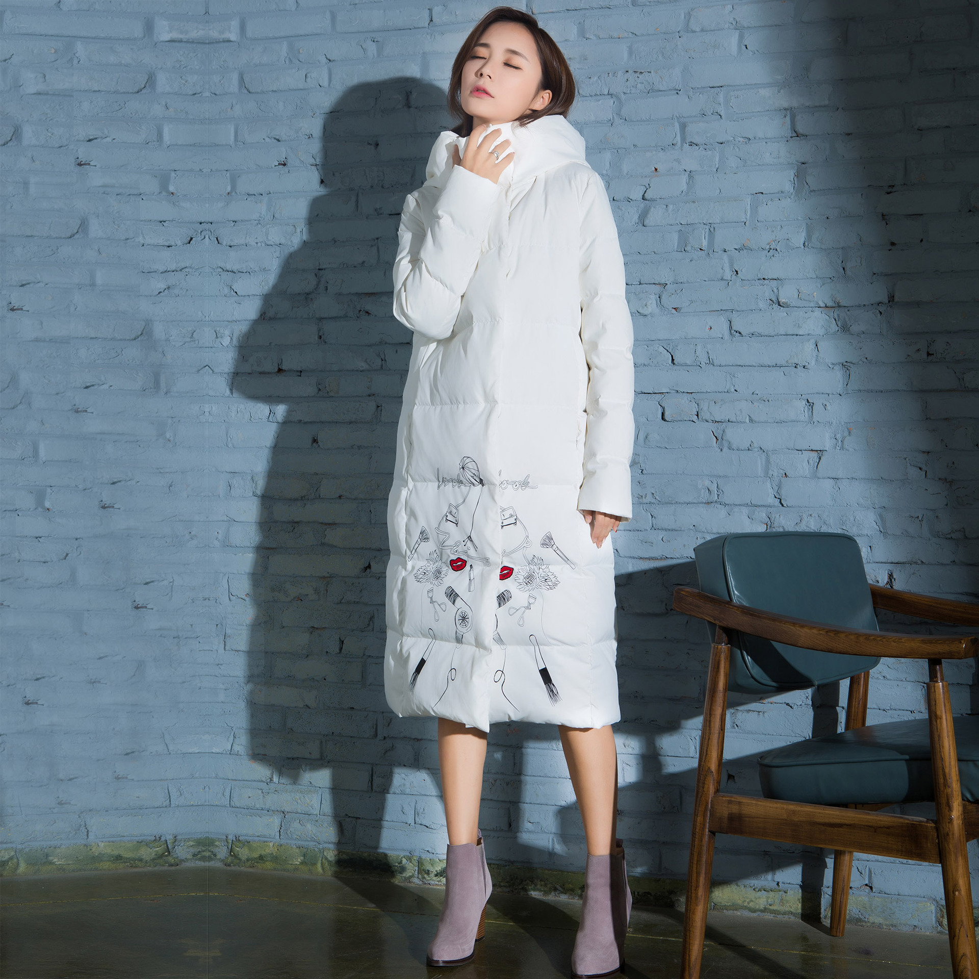 2016新款冬装韩版时尚印花中长款大码加