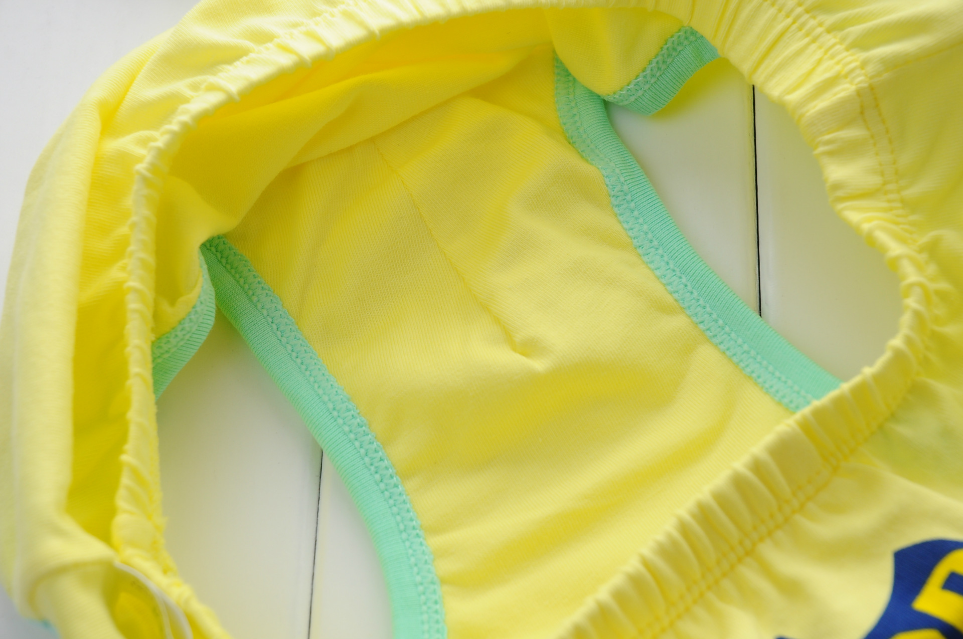 中大童(8-16岁) 产地 广东 内衣内裤类别 内裤 图片实拍 实拍无模特