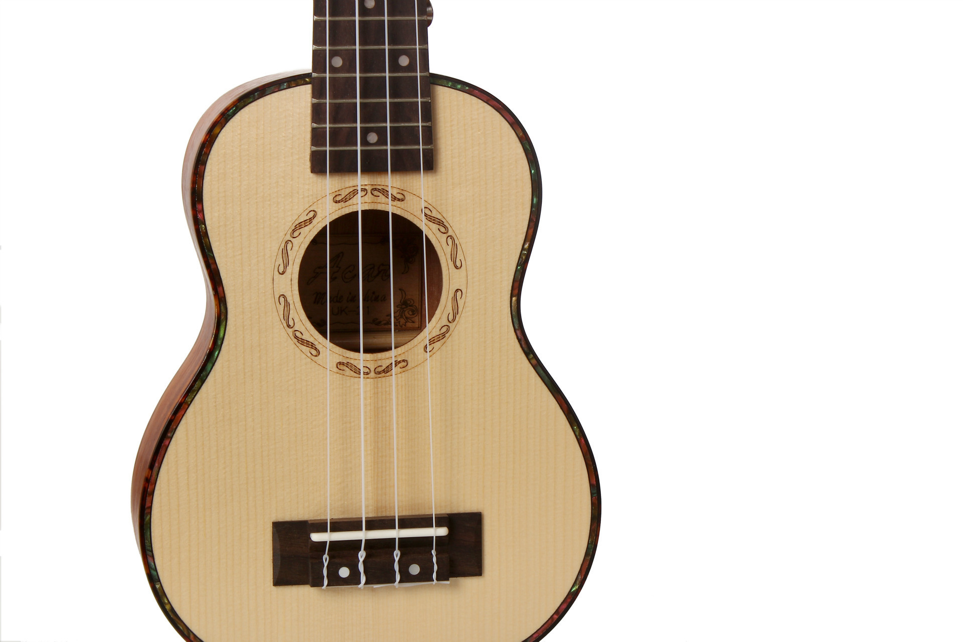 21寸尤克里里小吉他 云杉沙比利ukulele乌克丽丽 夏威夷四弦吉他