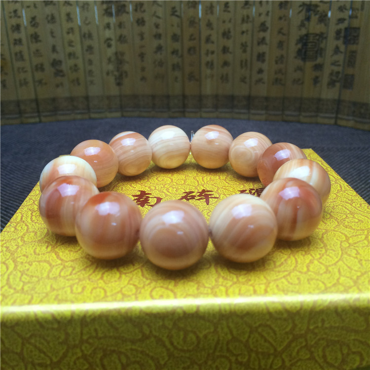 天然万宝螺手串圆珠血红鲜亮精工配饰佛珠 男单圈手串 砗磲批发