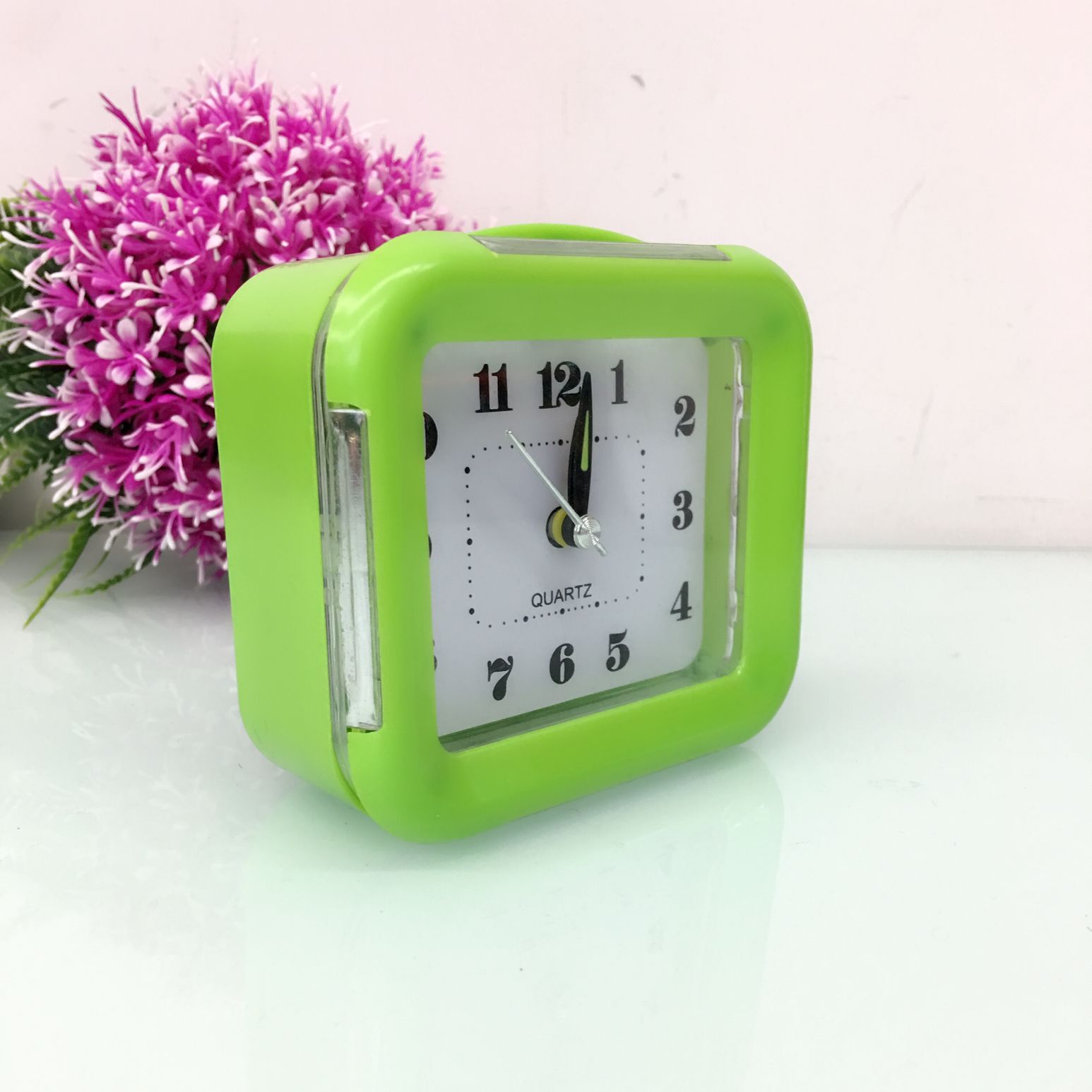 方形时钟 方形闹钟 出口钟表 创意小座钟批发