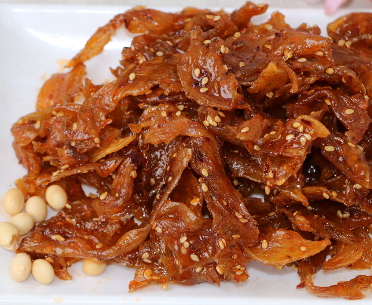 【 食品酒水】* 麻辣素鸡翅微甜豆制品儿时辣条零食